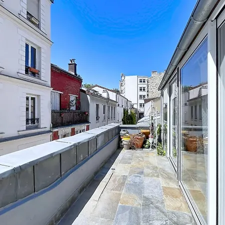 Spacious House With Terrace East Paris