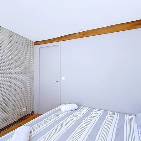 Spacious House With Terrace East *