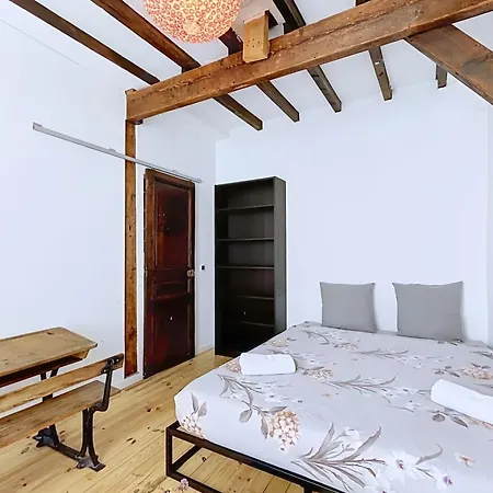 بيت للعطل Spacious House With Terrace East باريس