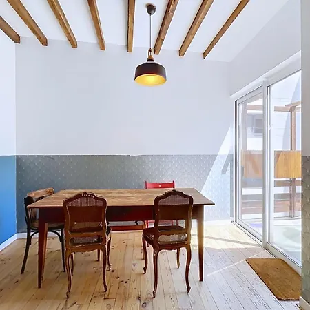 Feriehus Spacious House With Terrace East